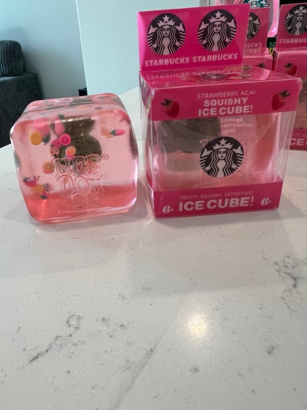 Starbucks Needoh Squishy Stress Relief Toy Strawberry Açai Imonade ice Nice Cube - Picture 6 of 7